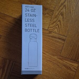 Stainless Steel Water Bottle 24 oz